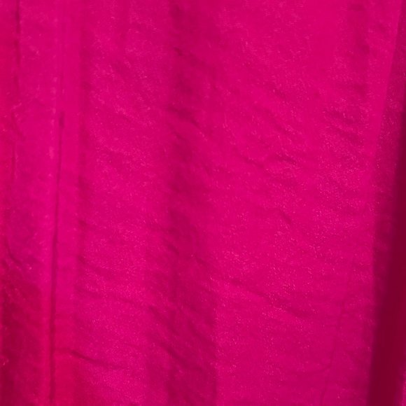 Fuchsia Blouse || Vince Camuto - Picture 4 of 4